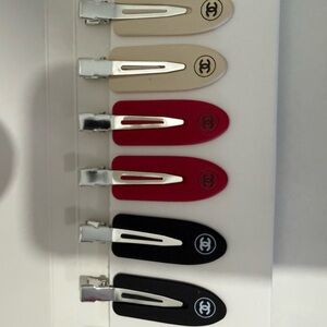 Chanel Beaute Hair Clips Accessory